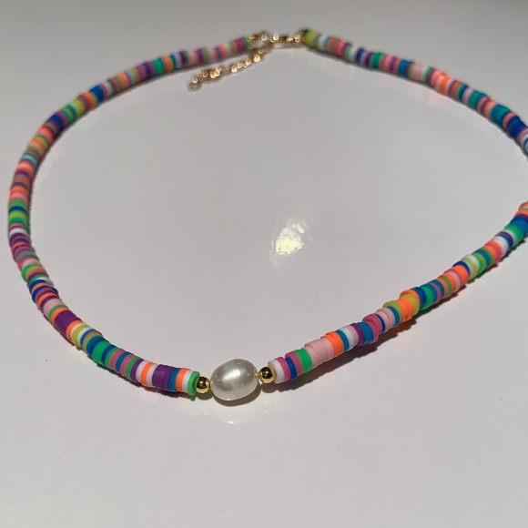 Fiesta Freshwater Pearl Handmade Choker Necklace - Picture 2 of 2